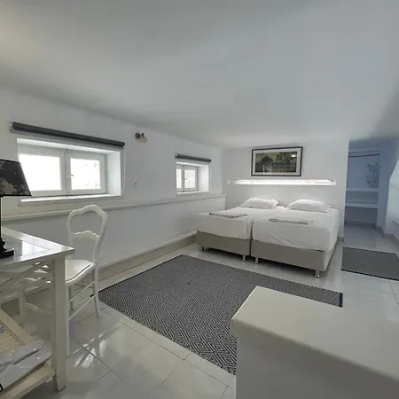 Apartment Gallery *